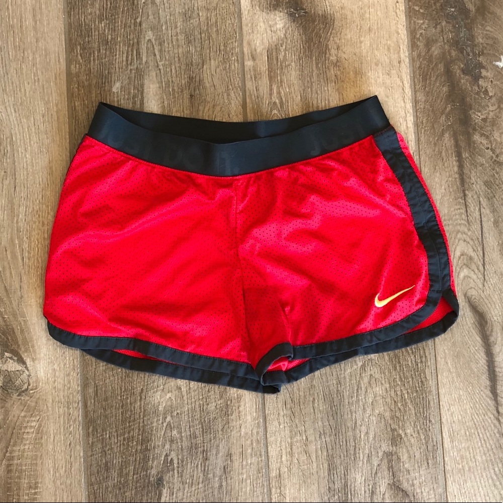 Nike Women’s shorts